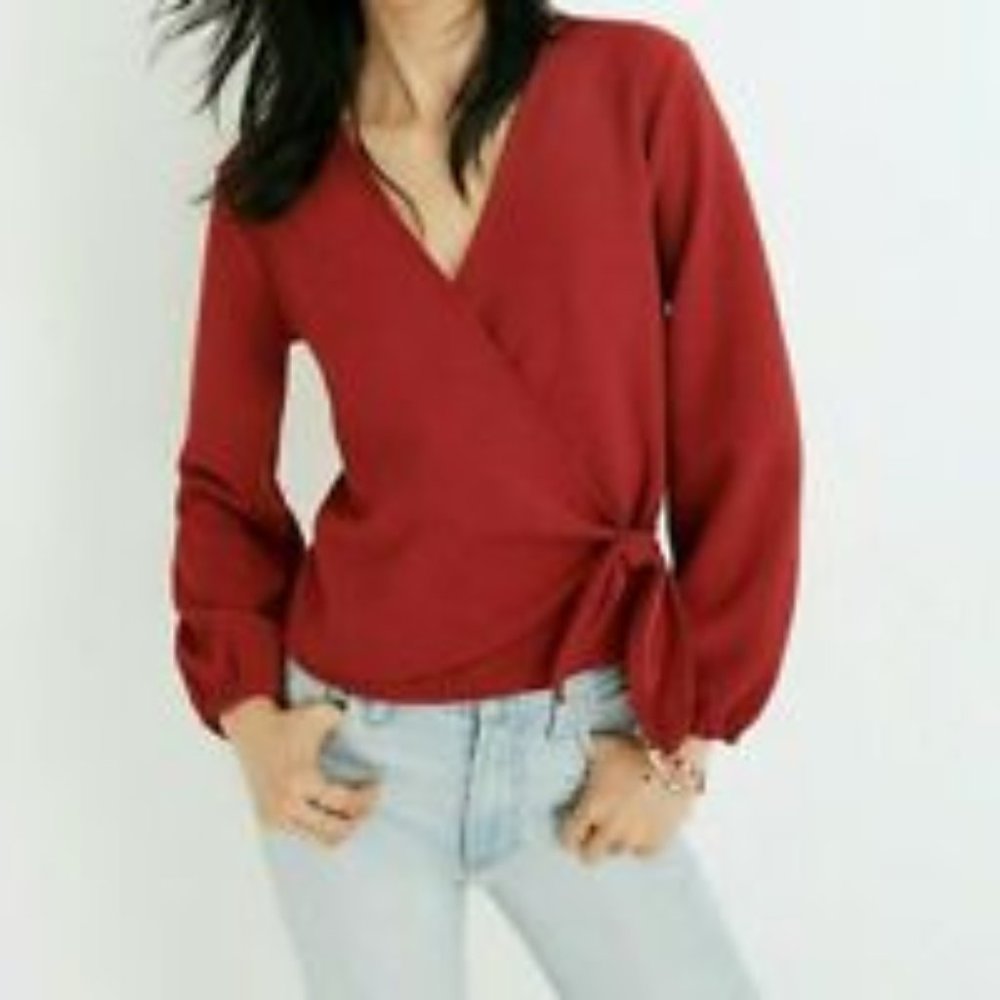 Madewell Texture & Thread Crepe Wrap Top